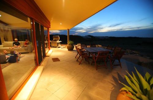 Lake Wangary Cabin | Almonta Park Lodge