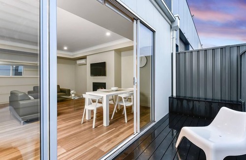 Mount Gambier Apartment | Aloha Luxury Central Apartment 3