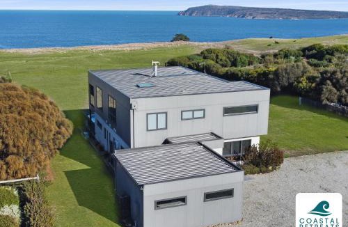 San Remo House | Alonda - Ocean Views