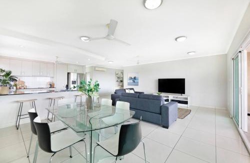 Darwin City Centre Apartment | Alta Vista - City View Oasis in the Heart of Darwin