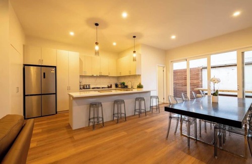 Ballarat House | Altam House, Ballarat Central
