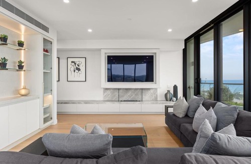 Frankston Apartment | Altura Bay Luxury Residence Frankston