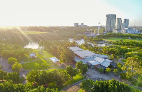 Sydney Olympic Park Apartment | Amazing City and HarbourView@OlympicPark - 2BR - FreeNetflix,Wifi and Wine