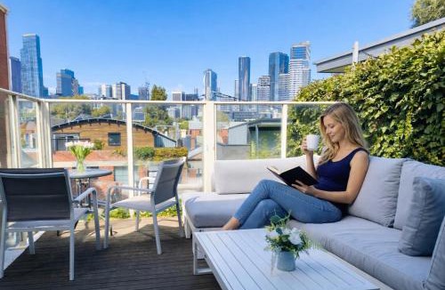 West Melbourne House | Amazing City Views, CBD at Doorsteps, 3BR2B Beautiful Terrace, Rare 3 Parking!