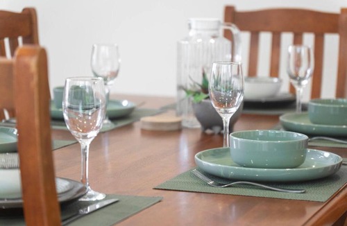 Clayton House | Amazing Clayton 3BR Family Home