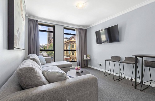 Chinatown Apartment | Amazing unit near China Town