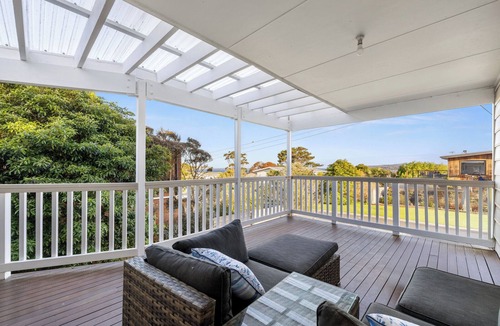 Cape Woolamai House | Amazing Views - 3 Story Home on top of the Hill. WIFI
