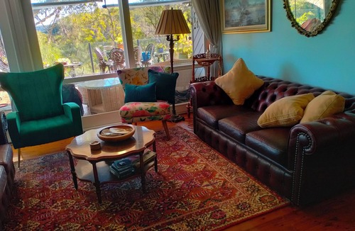 Heathcote House | Amazing Views over the National Park