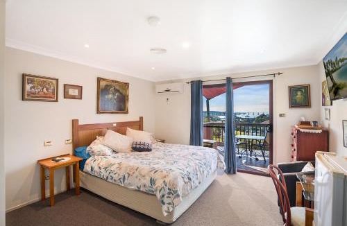 Narooma House | Anchors Aweigh - Adult Guests Only