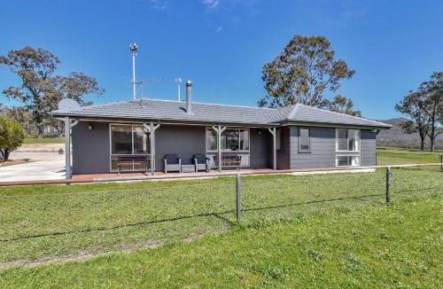 Broke House | Andres Farm Cottage