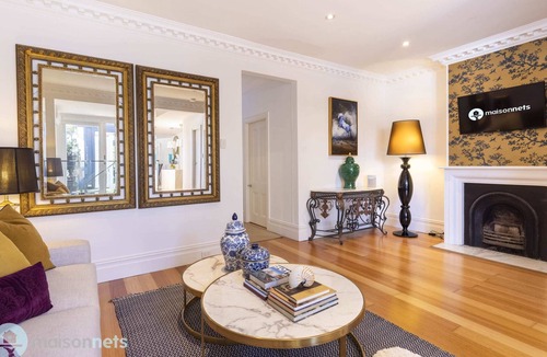 Annandale House | Annandale Sydney 2 Storey Cottage + Courtyard