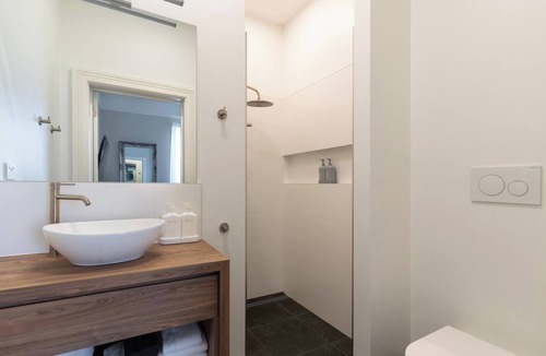 Devonport Bed & Breakfast | Annie May B&B