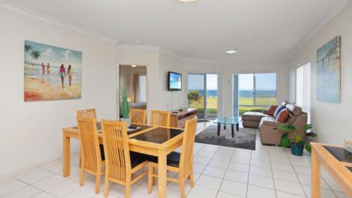 Old Bar House | Apartment 16 - The Meridian