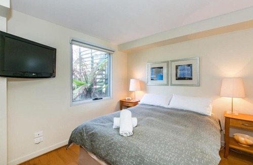 Lorne Apartment | Apartment 7 Kalimna
