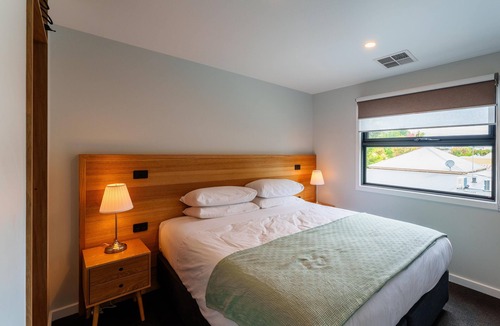 Woodside Hotel | Apartment - Fully equipped two-bedroom apartment