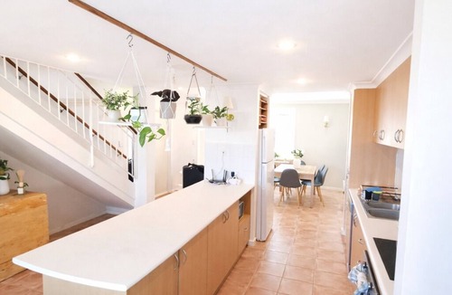 Halls Head Apartment | Apollo Stayz Waterview Bliss 5 | Luxury Canal, Pool, Spa, Jetty