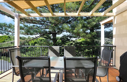 Hawks Nest Apartment | Aquarius Apartment 7
