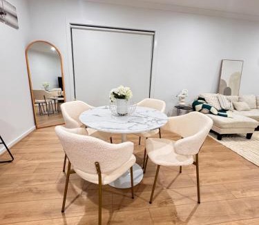 Lara House | Ari Luxe Retreat