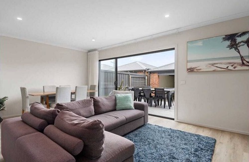 Armstrong Creek House | Armstrong Creek Abode