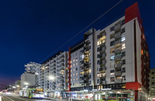 Carlton South Hotel | Arrow on Swanston