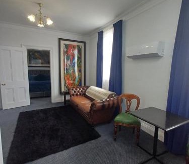 Launceston CBD Hotel | Art Hotel on York