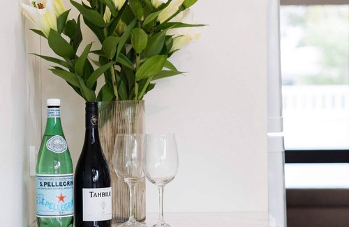 Wamberal House | Ashai Haus Summary: F