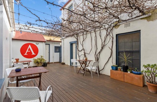 Queenscliff Hotel | Athelstane Hotel