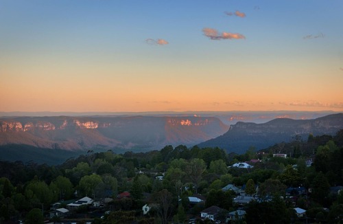 Katoomba House | Attunga House