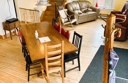 Stanstead Plain House | Auberge Le Sunshine - Café-bistro