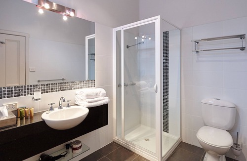 Launceston CBD House | Auldington Hotel