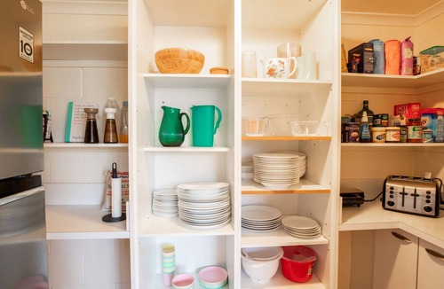 Queenscliff House | Aurora close to beach family friendly