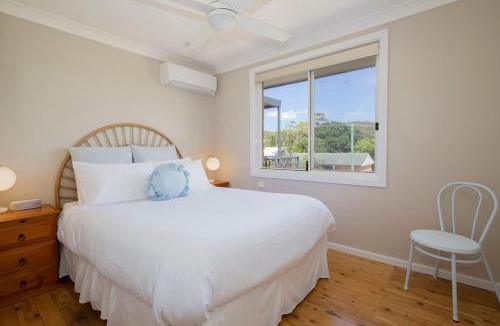 Caves Beach House | Aurora Grove - A Familly Retreat at Caves Beach