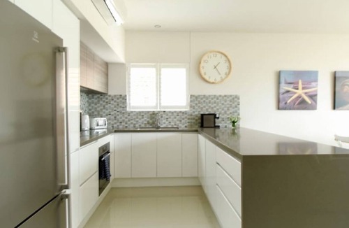 Huskisson Apartment | Avalon Apartment by Book Jervis Bay
