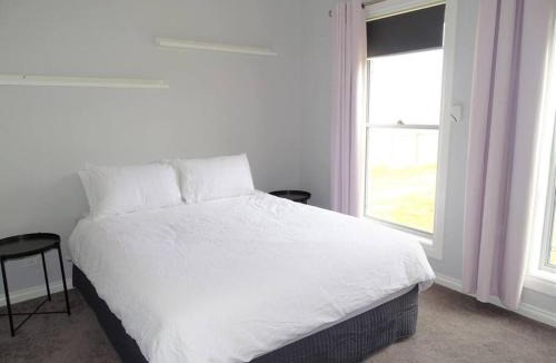 Port Hughes House | Avella House