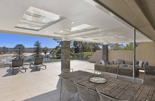 Avoca Beach Apartment | Avoca Beach Penthouse - Mesmerising Views