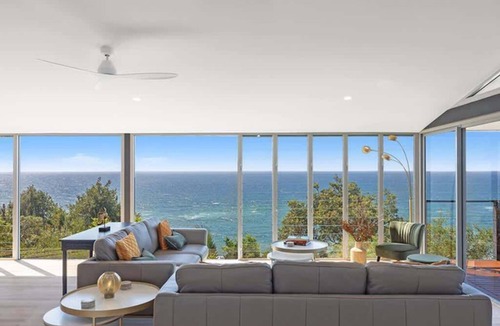 Forresters Beach House | Award-Winning Glass Home | Forresters, Sleeps 8
