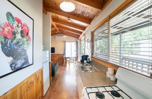 Halls Gap Cottage | Awonga Cottages