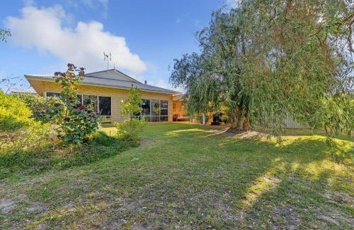 Lancelin House | Ayres Escape