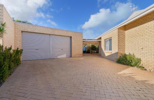 Lancelin House | Ayres Escape