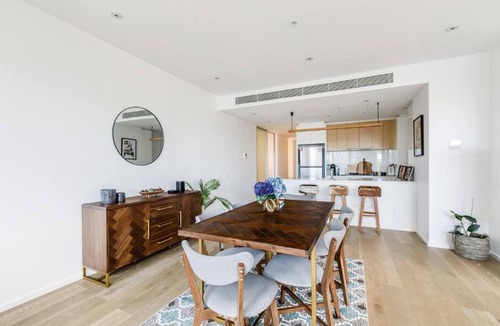 Southbank Apartment | 'Azurine' An Elegant Nordic Style Family Residence