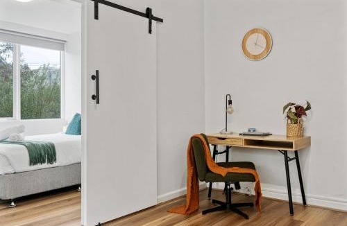 Windsor Apartment | Balaclava Urban Retreat
