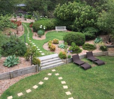 Tura Beach Bed & Breakfast | Balconies Dolphincove