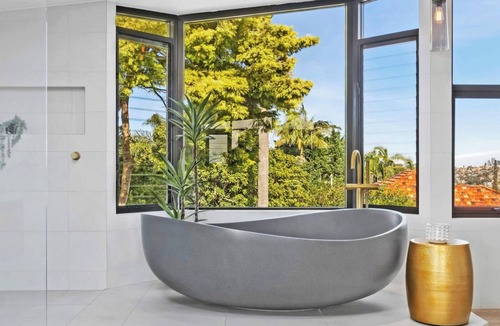 Balgowlah Heights House | Balgowlah Heights Luxury Accommodation in Sydney