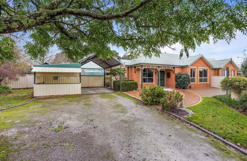 Ballarat East House | Balmoral House, Ballarat East