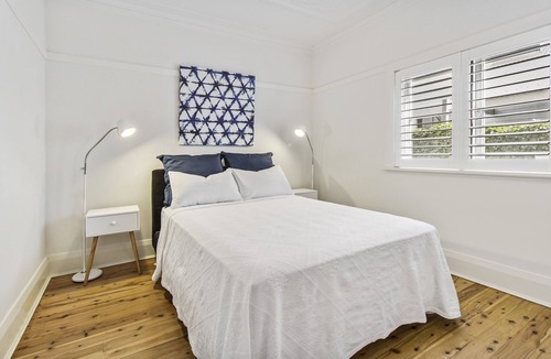 Mosman Apartment | Balmoral Mediterranean (100m from beach)