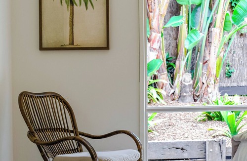 Frankston South House | Bangalay Palms - 4pm check out on Sundays*