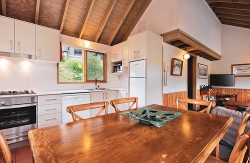 Thredbo House | Banjo 4 - Two Bedroom & Loft Townhouse with mountain views