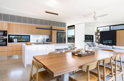 Culburra Beach House | Banksia - Absolute Beachfront