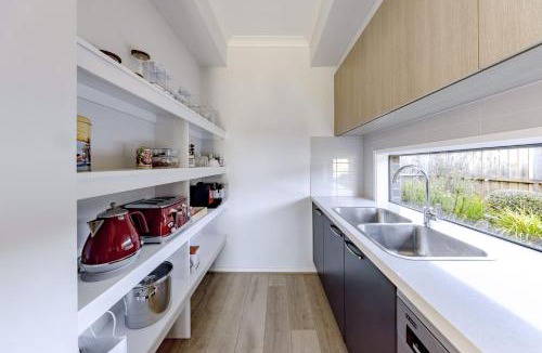Point Lonsdale House | Banksia Retreat