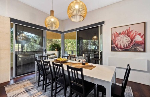 Margaret River House | Banyandah | Dog Friendly | Family & Groups Welcome